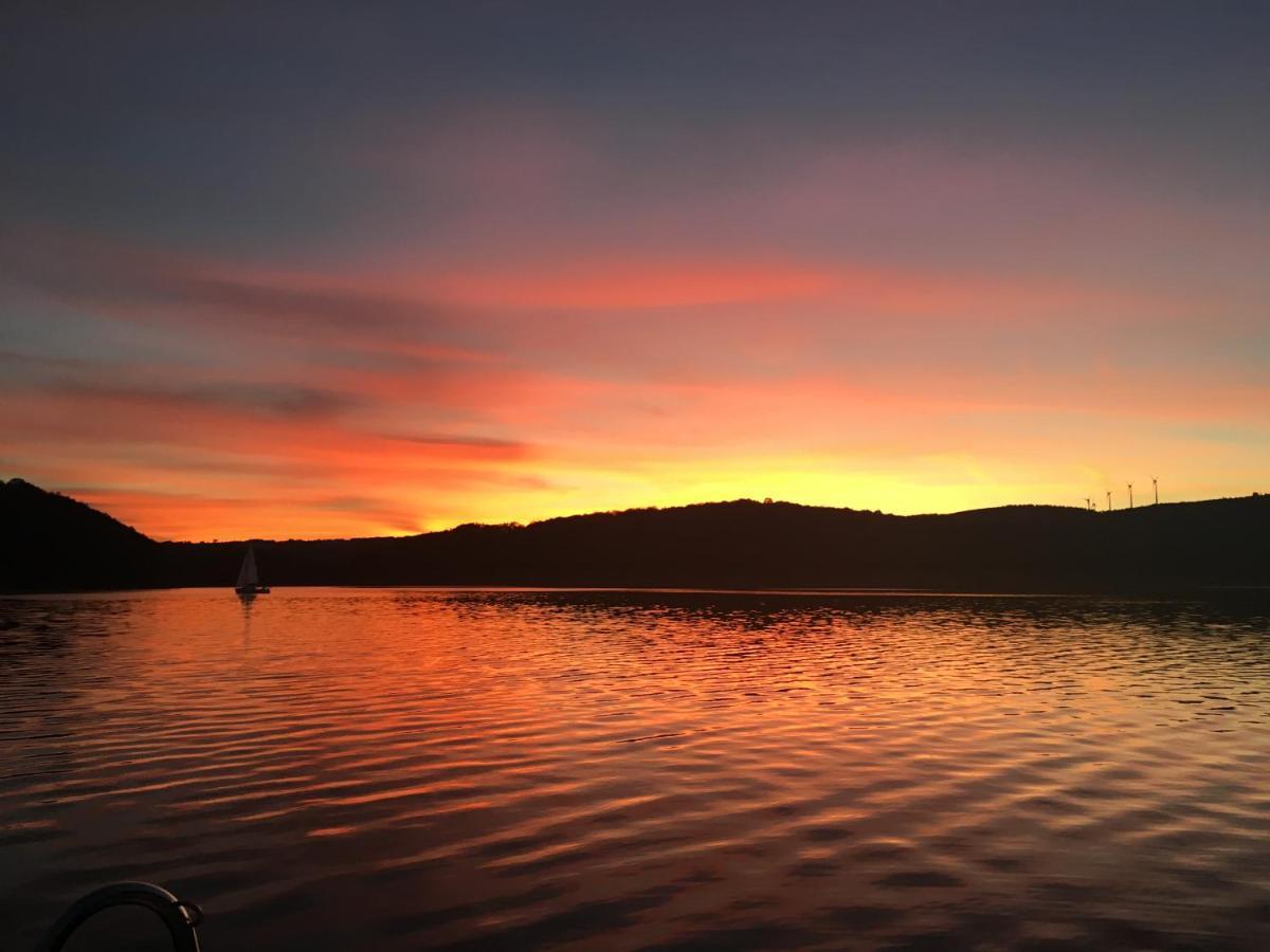 Natur Panorama Suiten Am Rursee Heimbach Kültér fotó